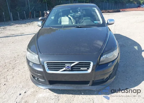 2009 Volvo C30 T5/T5 R-Design z USA, uszkodzony, nr VIN YV1MK672X92143796